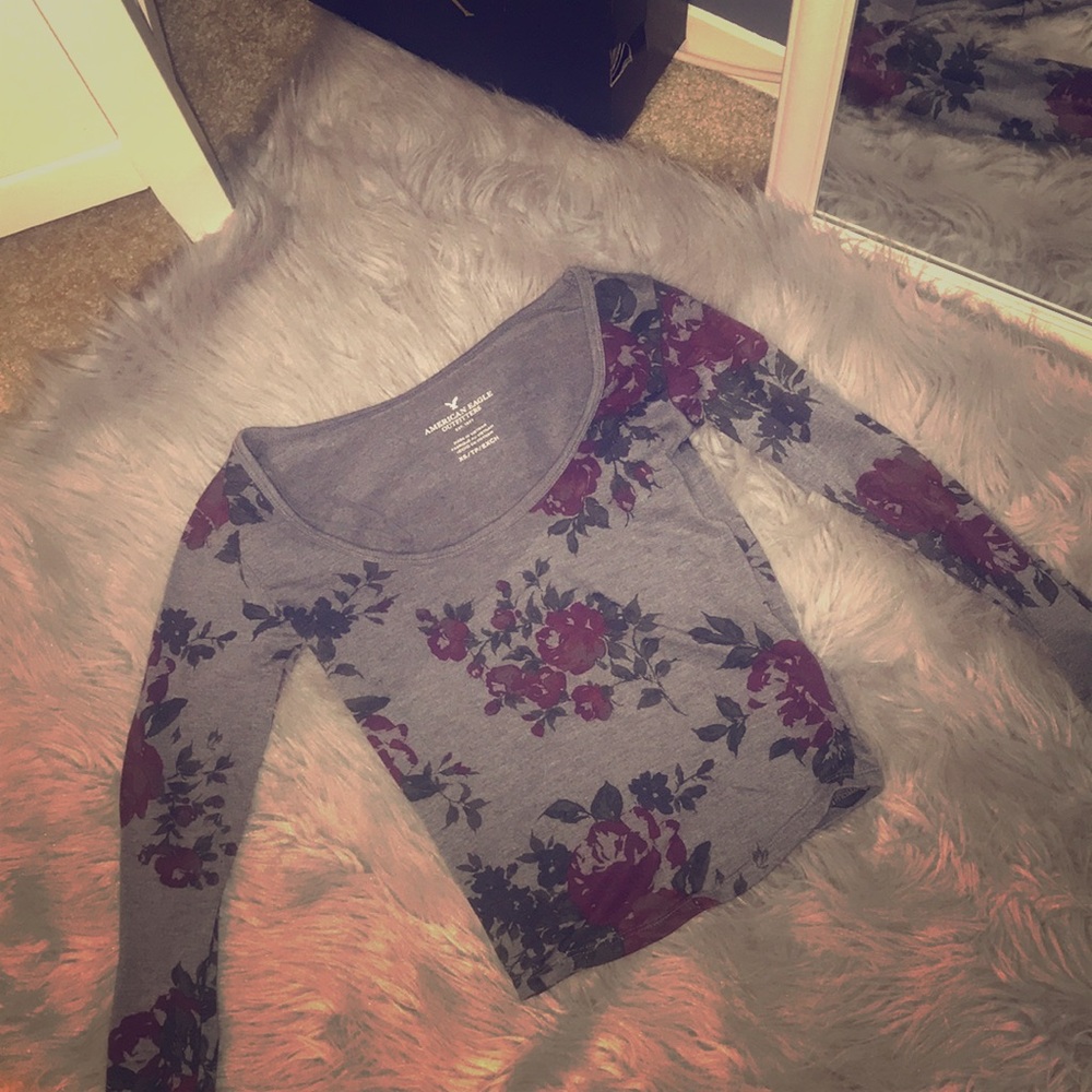 American eagle off the shoulder top